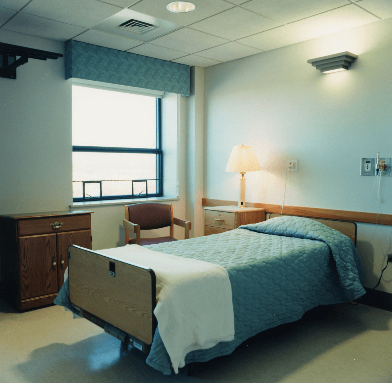 Suffolk Nursing Facility Bedroom